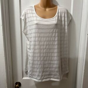 Zelos White Striped Burnout Active Short Sleeve in 1X